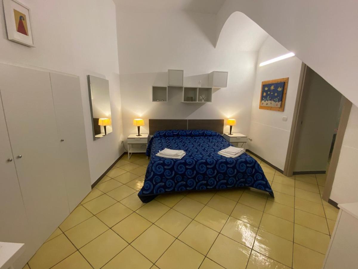 Kiki Suite Napoli Centro Exterior foto